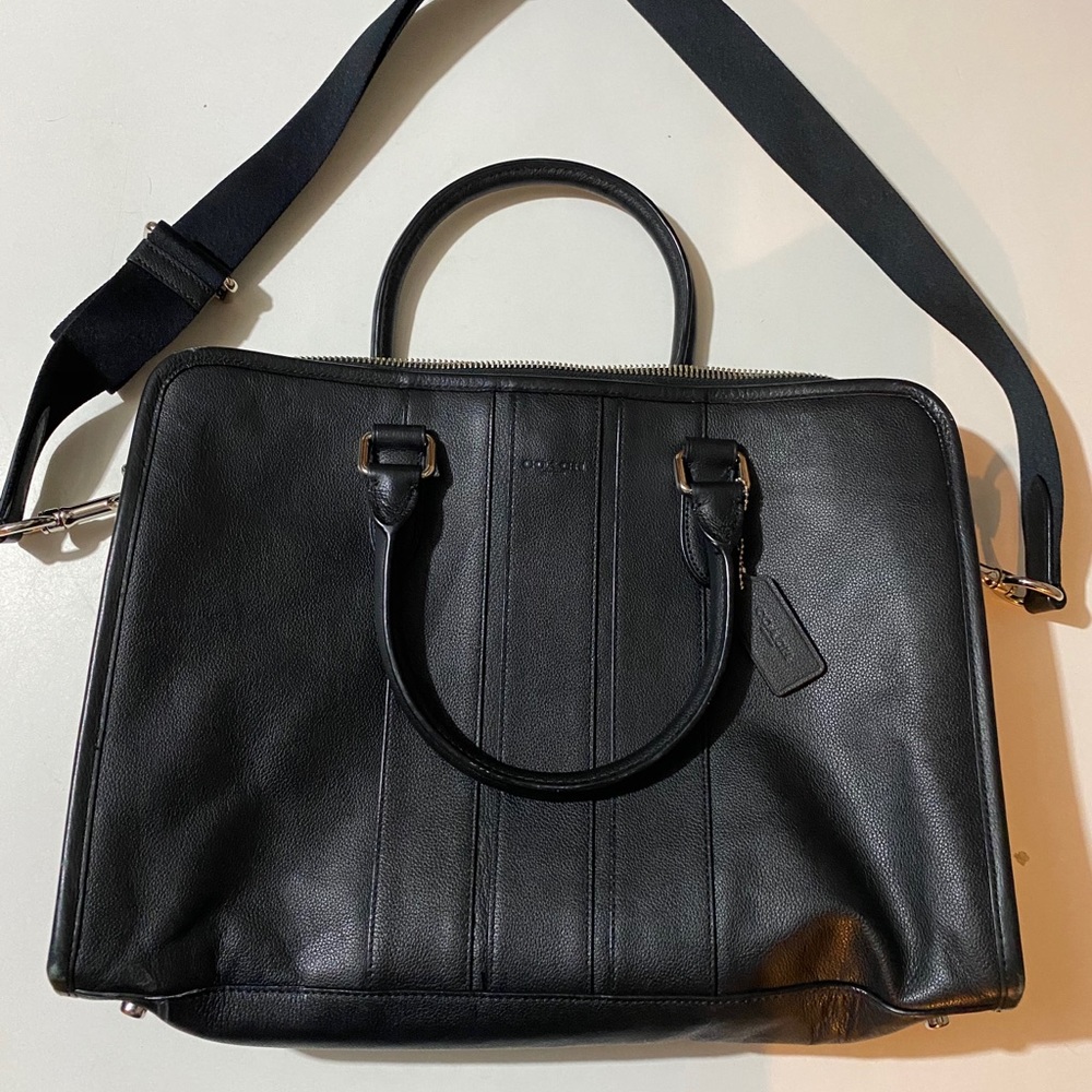 Coach men’s black leather bag
